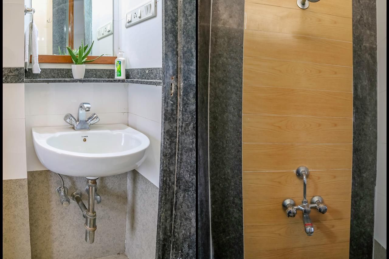 Connekthomes - Sea Views In Bandra 3*
