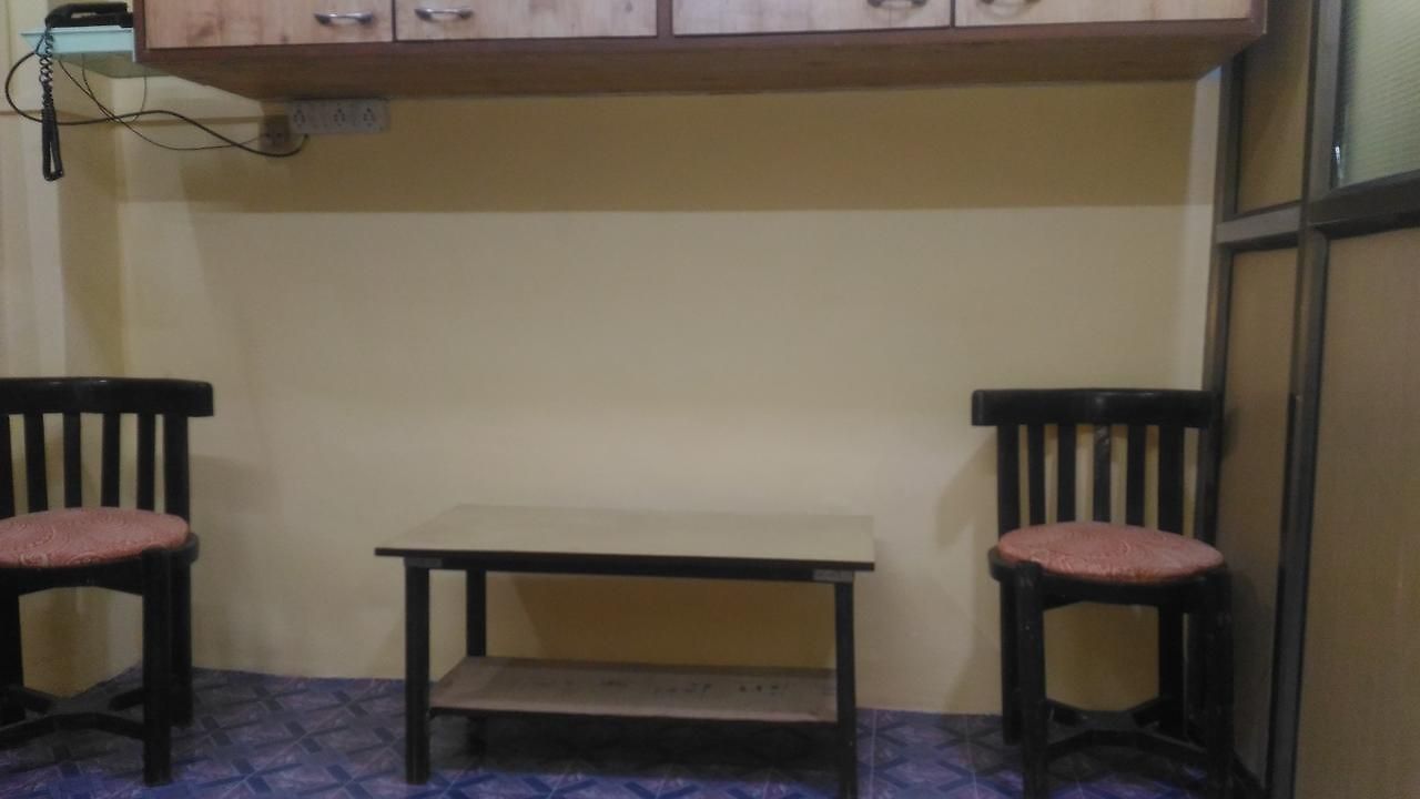Furnished Near Bkc, Airport & Santacruz * Mumbai