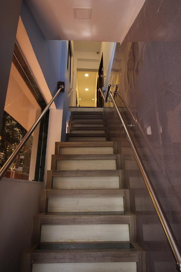 Golden Residency Hotel 2*