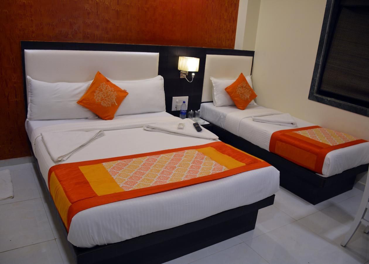 Avenue Hotel 2*