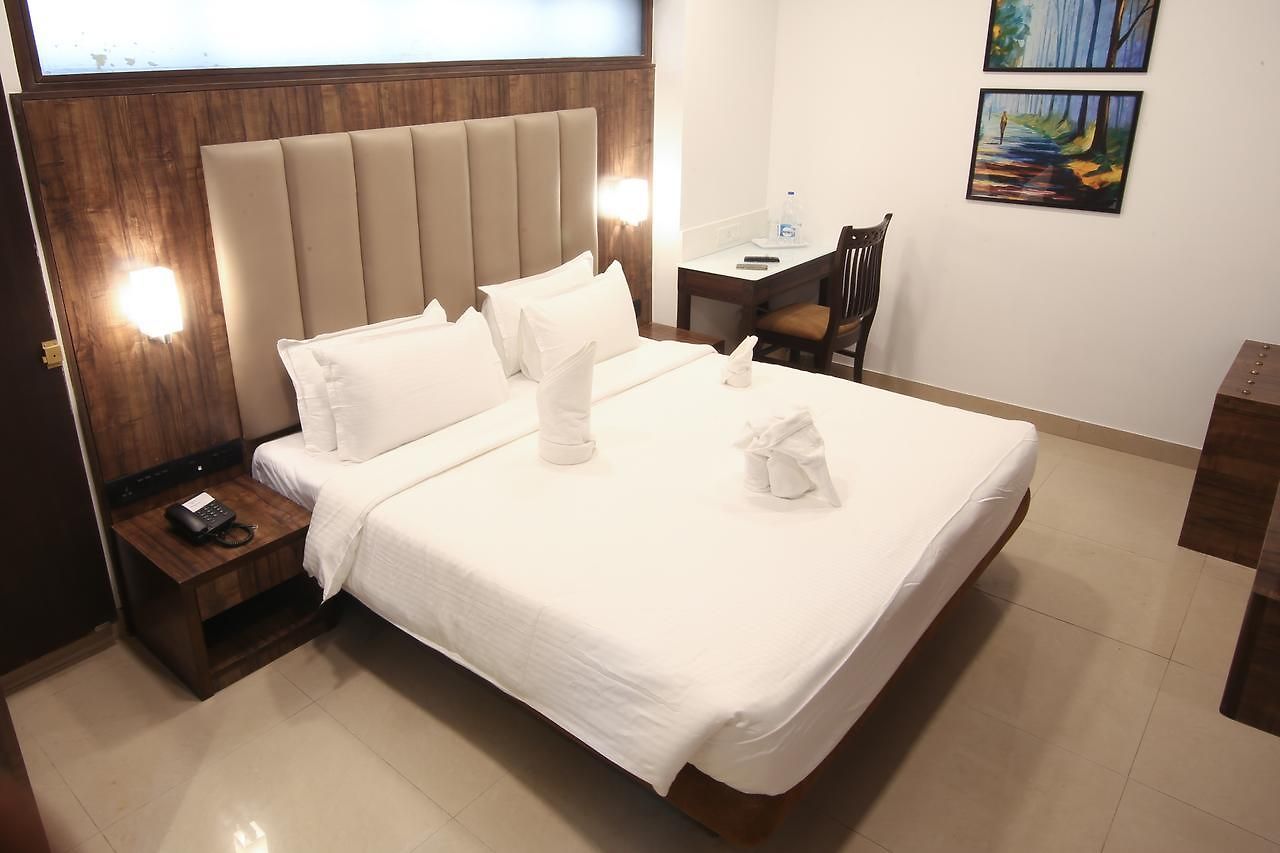 Hotel Golden Chariot The Boutique Mumbai