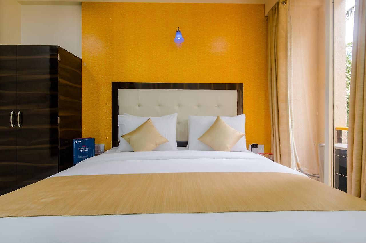 Hotel Oyo 9326 Om Sai Residency Mumbai