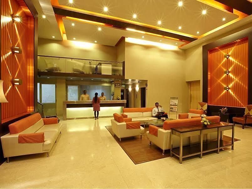 Avion Hotel 3*