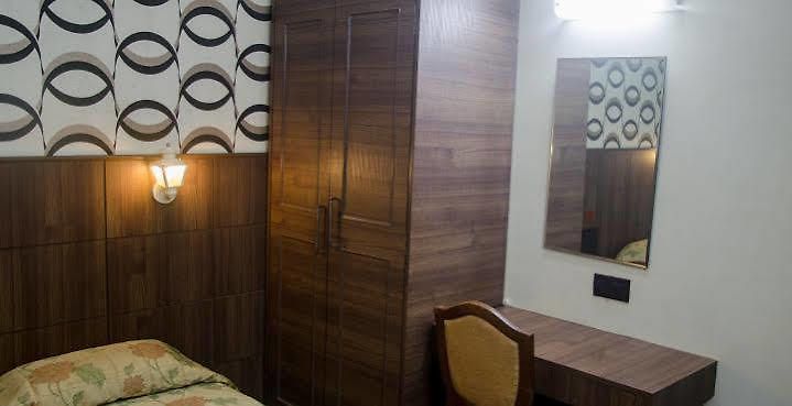 Highway Andheri East 3* Mumbai