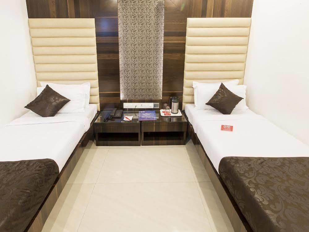 Causeway, Colaba *