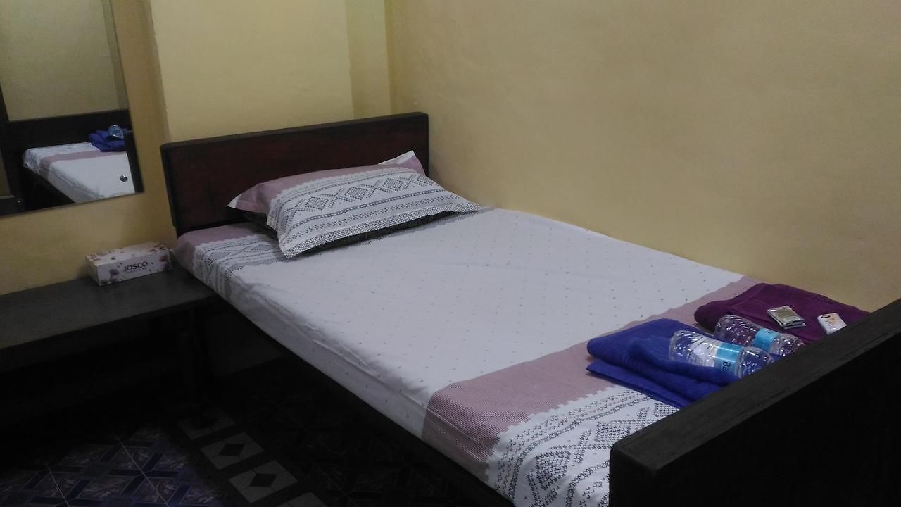 Furnished Near Bkc, Airport & Santacruz Guest house *