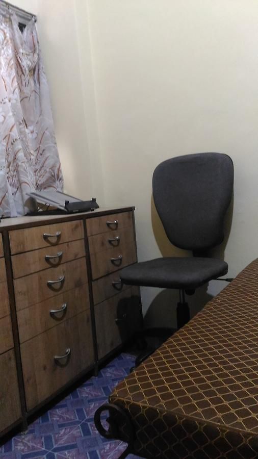 Guest house Furnished Near Bkc, Airport & Santacruz