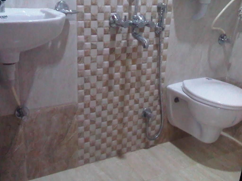 Ascot Guest house Mumbai