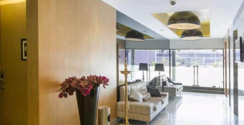 Hotel Metro International 2*