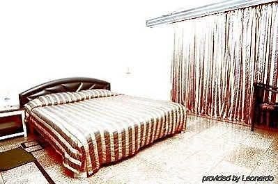 Hotel Metro International 2*