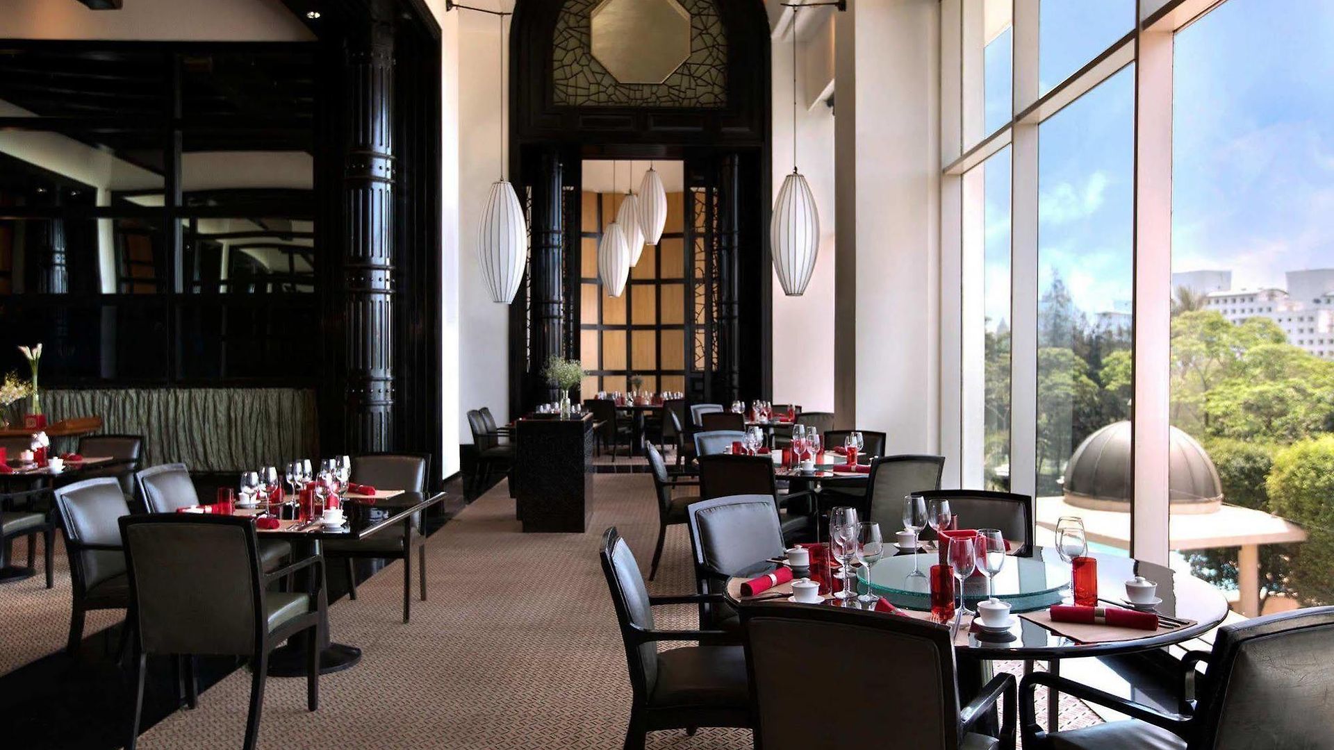 Marriott Executive - Lakeside Chalet, Hotel 4*