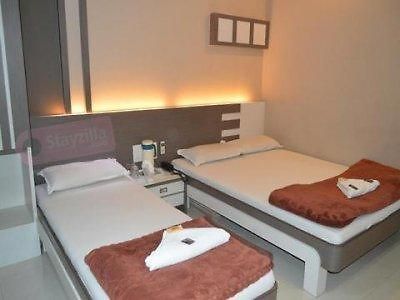 Maangta 219 @ Goregaon Hotel 2*