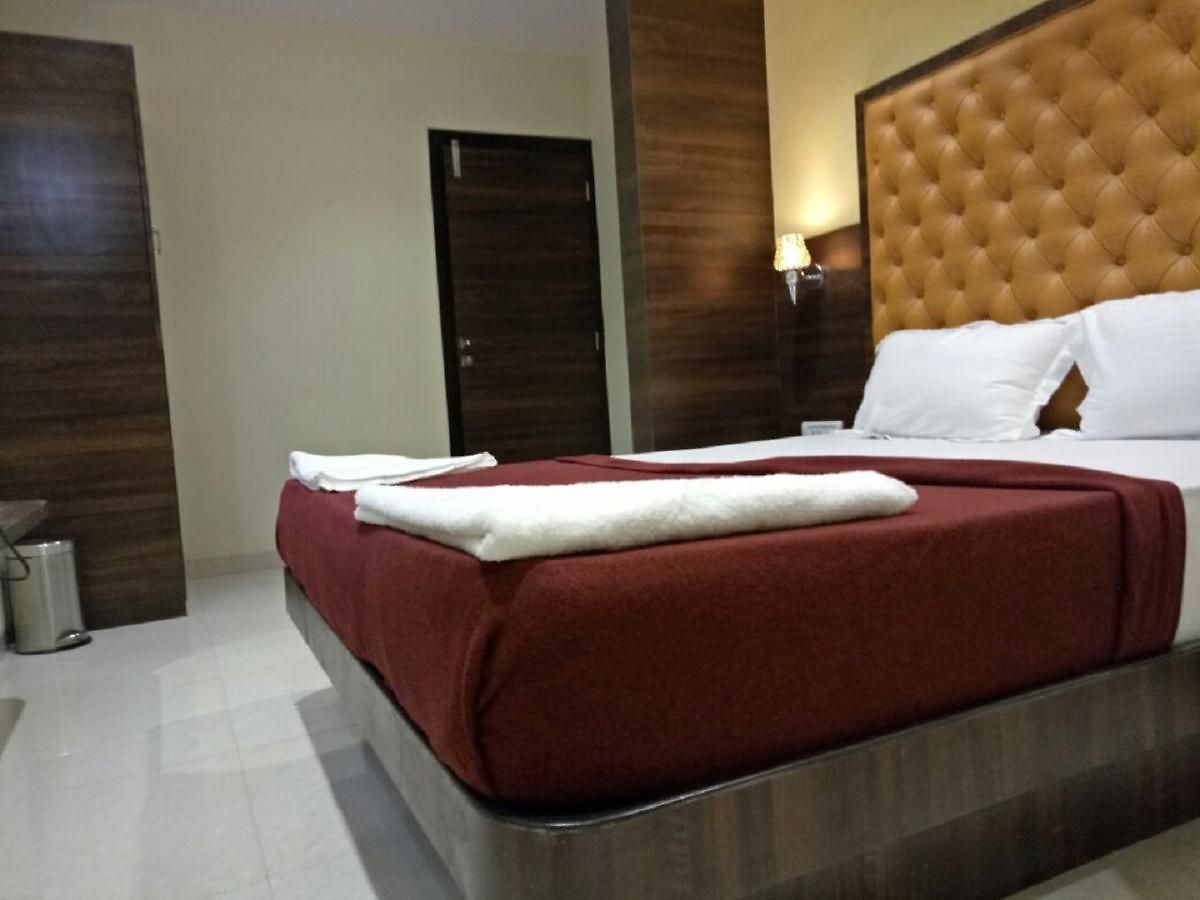 Silver Elite Hotel