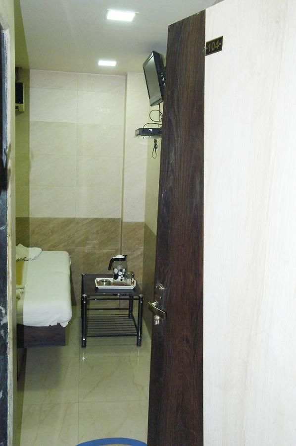 National Residency Hotel 3*