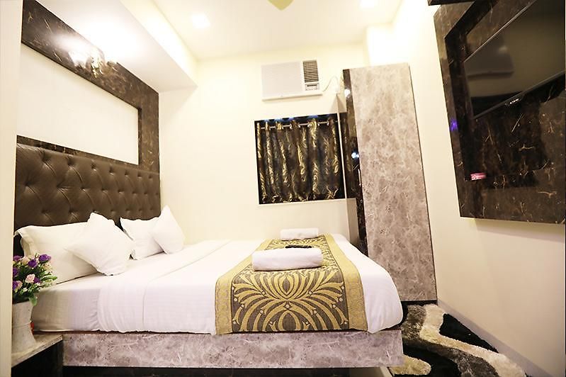 Onyx Residency Hotel 3*
