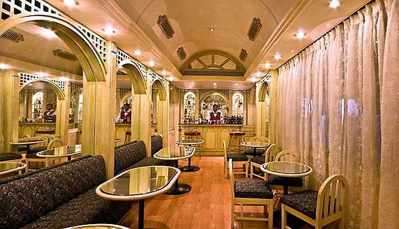 Midtown Pritam Hotel 3*