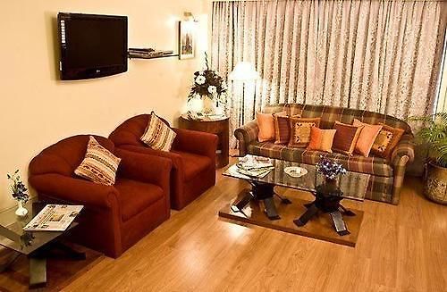 Hotel Midtown Pritam 3*