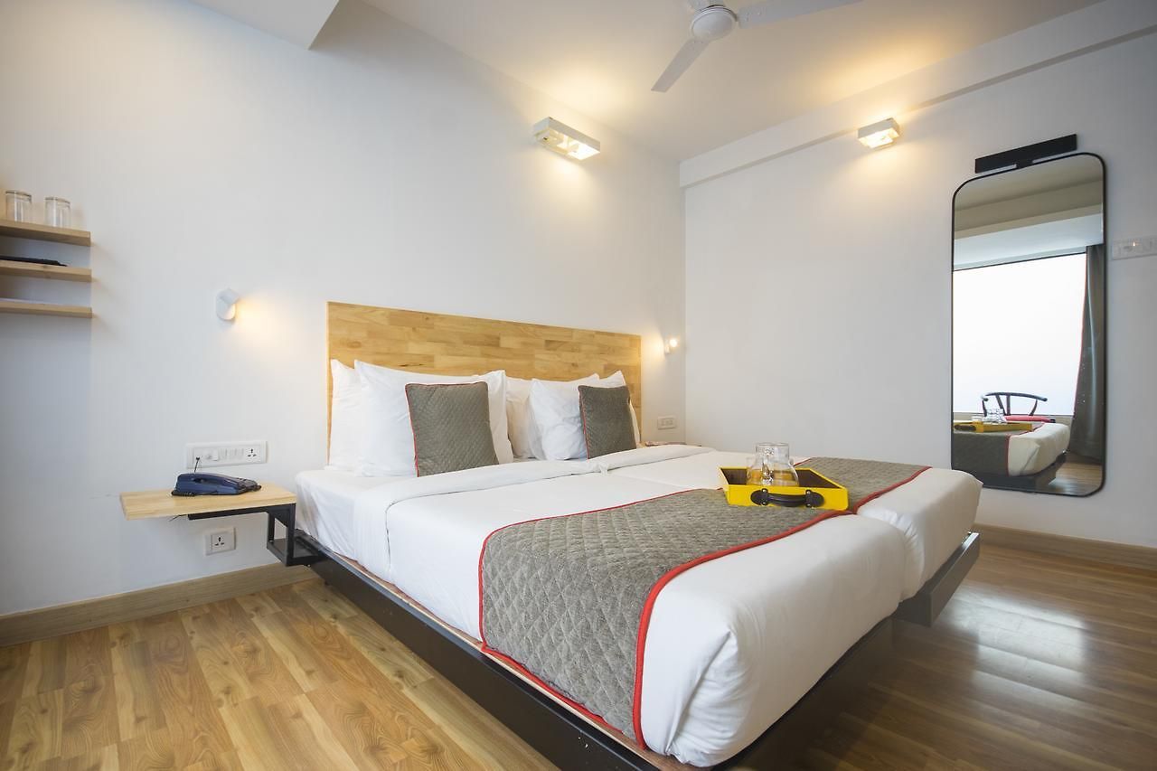 Oyo Townhouse 16 International Airport Hotel Mumbai