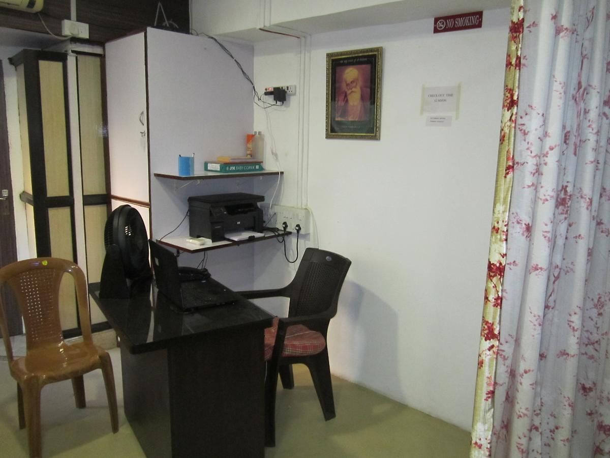 Restwel - Male Only Mumbai