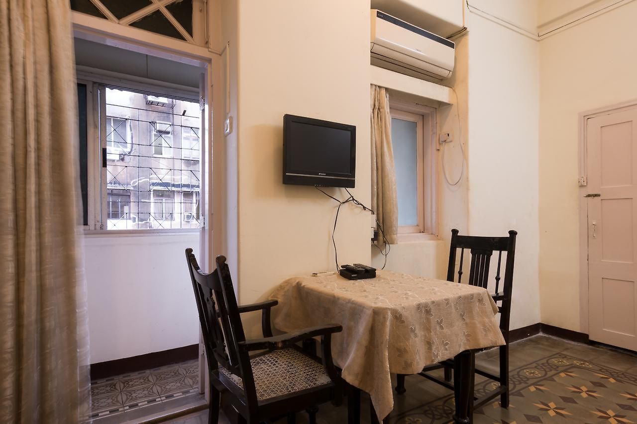 At Colaba Bed & Breakfast 4*