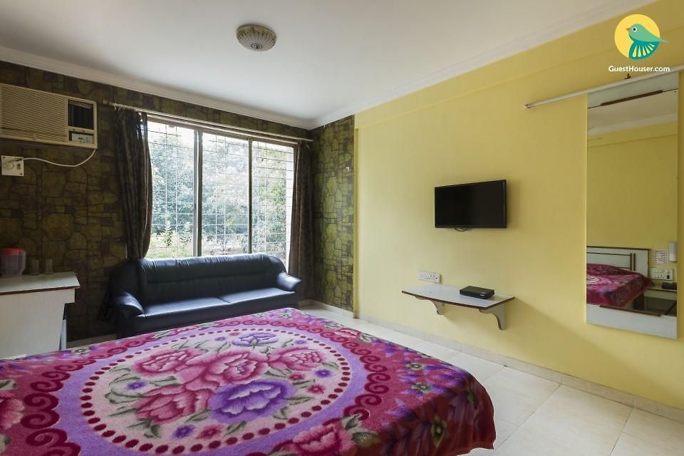 1 Bedroom Boutique In Malad West, Mumbai