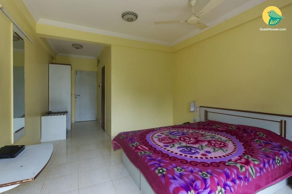 1 Bedroom Boutique In Malad West, Guest house Mumbai