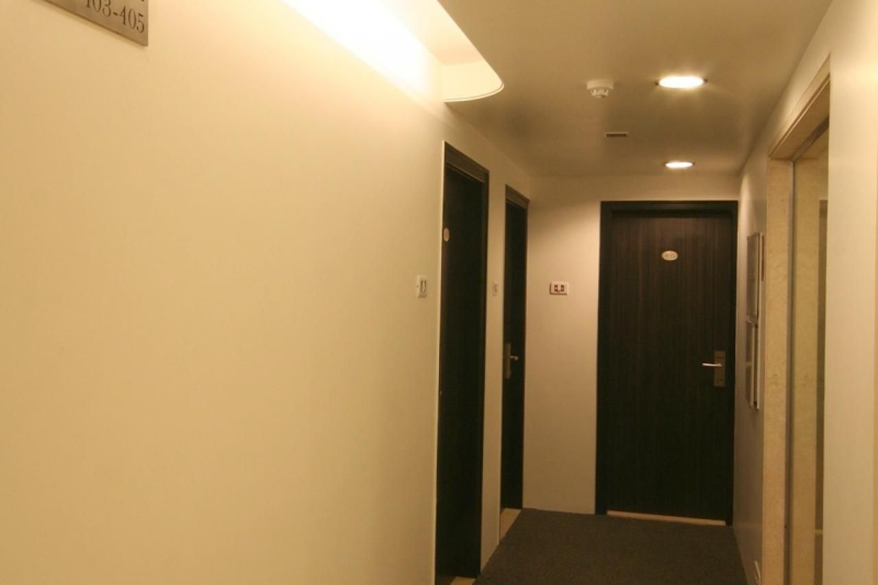 1 Bedroom Boutique In Borivali West, Guest house