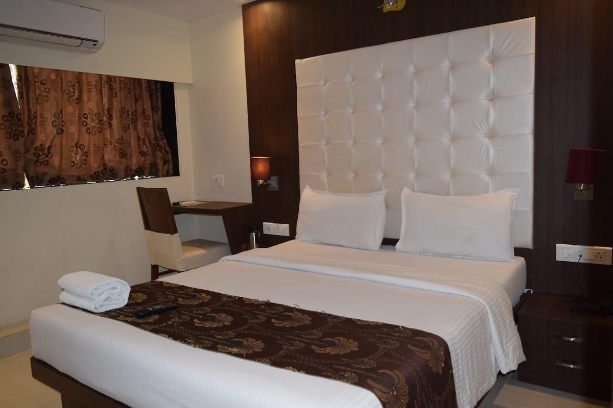 Hotel Maangta 222 @ Andheri *