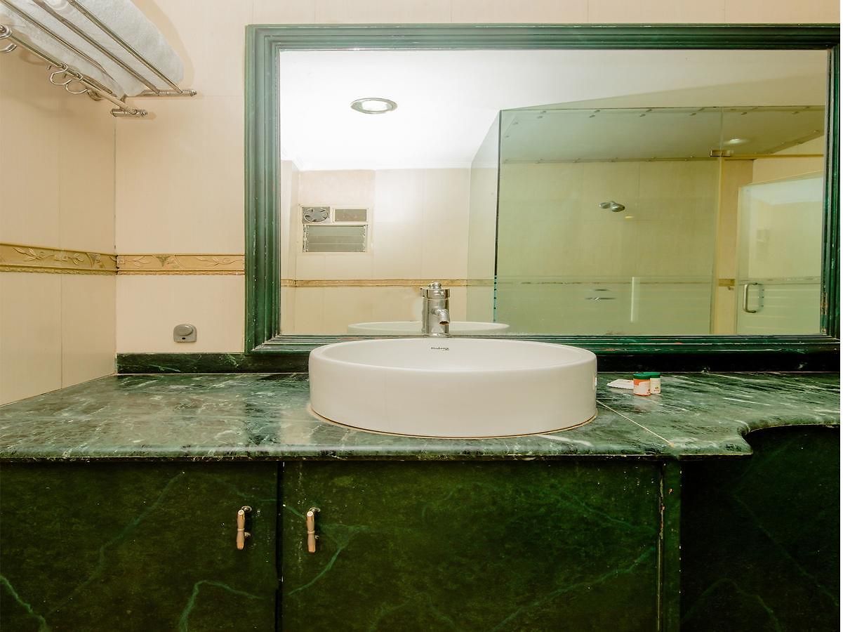 Hotel Fabhotel On Time Andheri East 3*