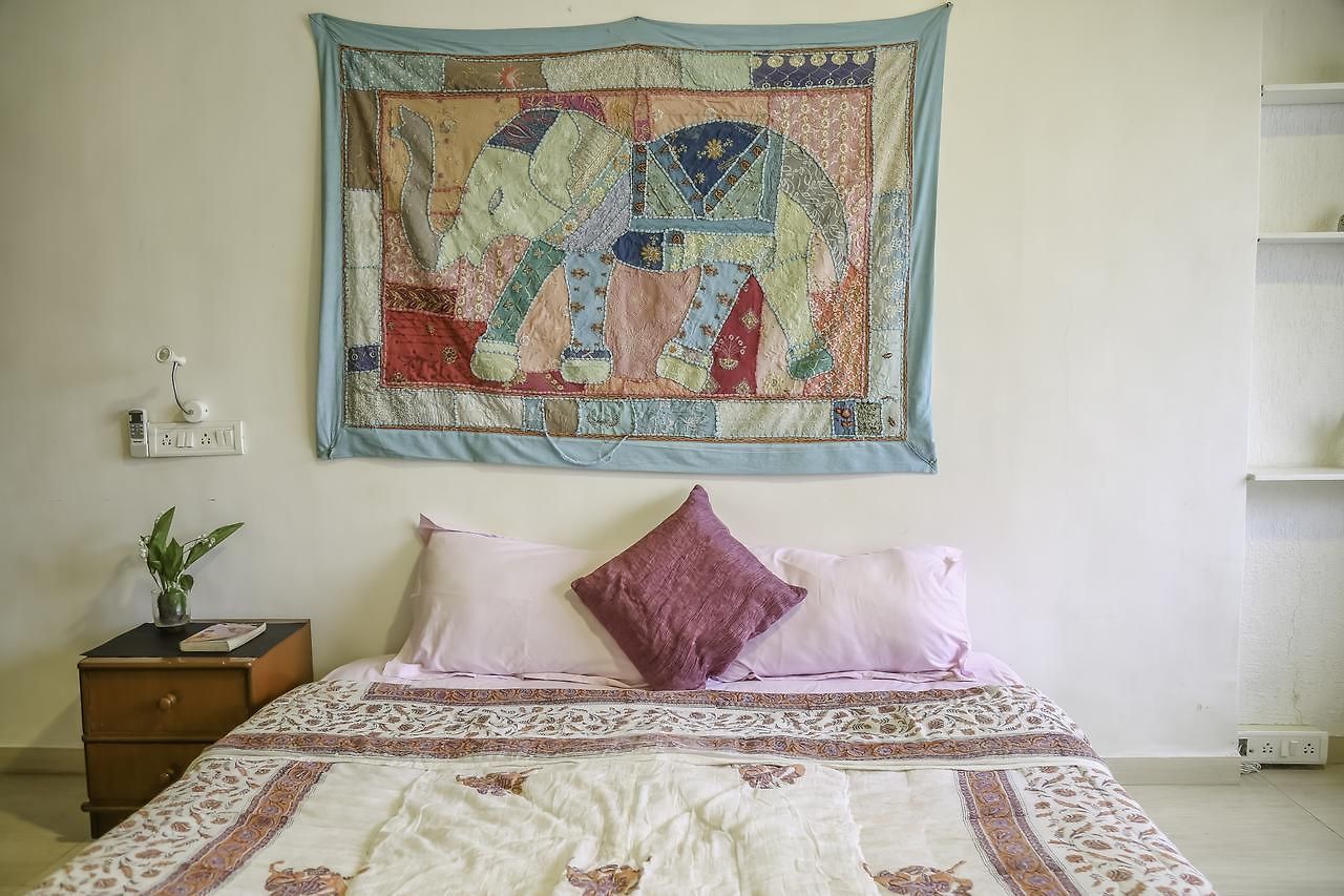 Connekthomes - Sea Views In Bandra 3* Mumbai
