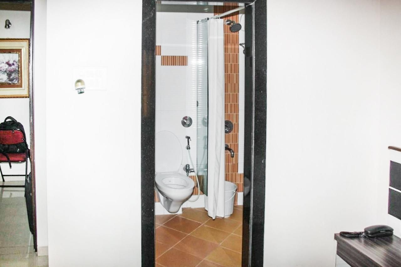 Hotel Boutique In Andheri East, Mumbai, By Guesthouser 10768 Mumbai
