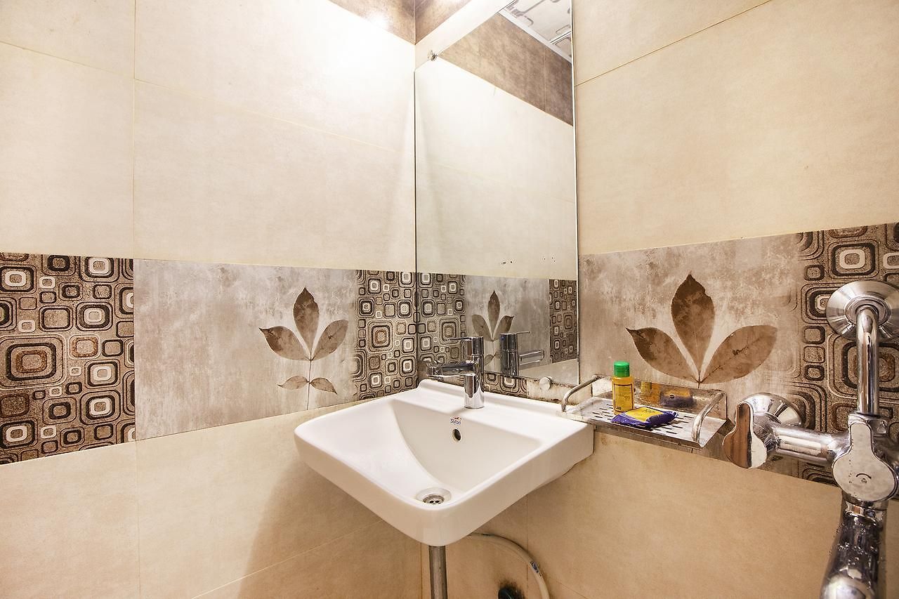 Liberty Plaza 3* Mumbai