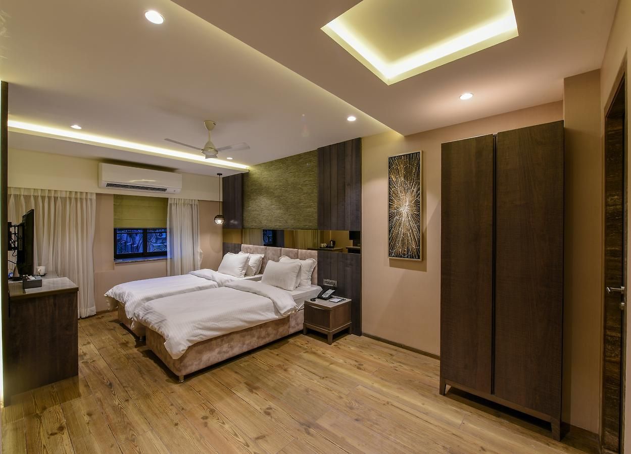 Hotel Orient Regency 3*