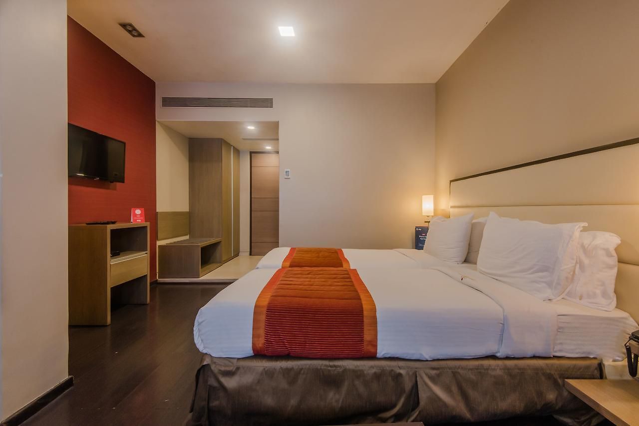 Landmark Annexe Hotel 3*
