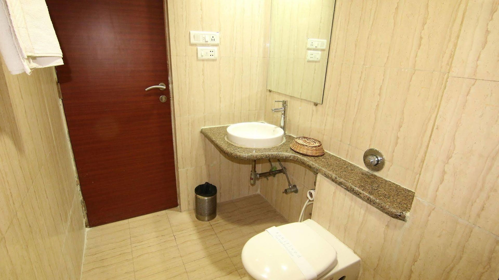 The Caliph Hotel, Near Powai Hotel 3*