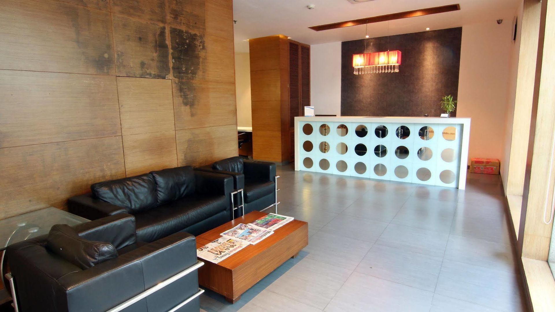 Suncity Premiere, Near To Airport 3*