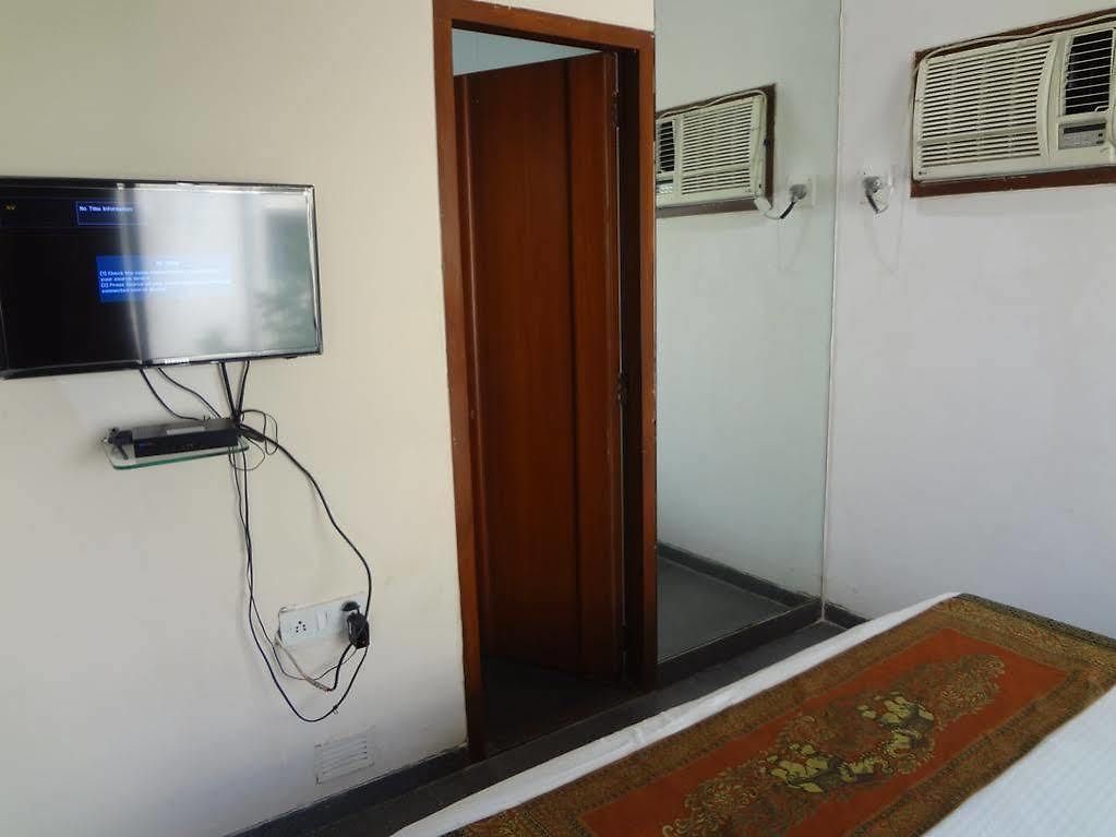 Jayshree Domestic Airport Mumbai