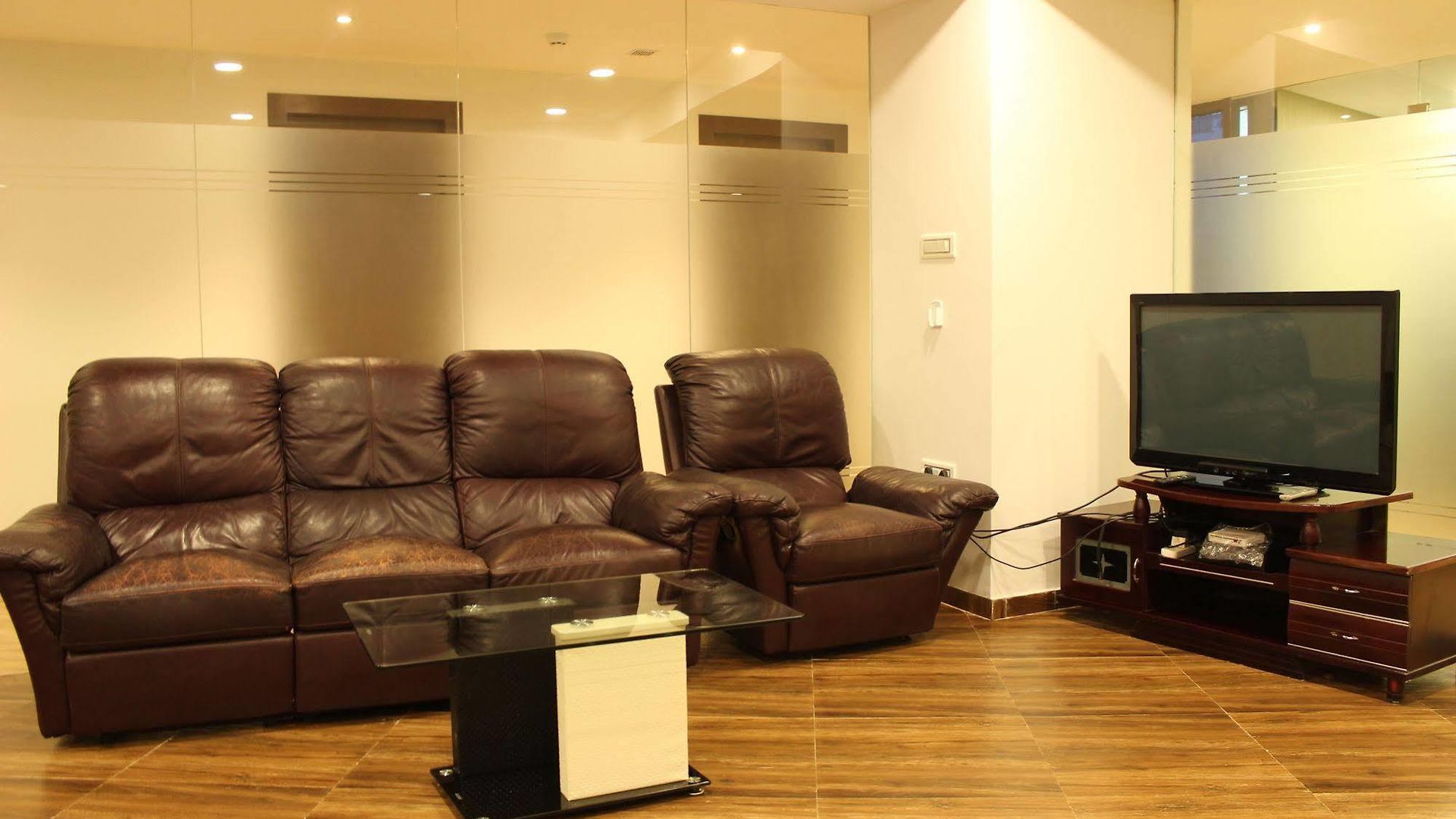Maxx Value Hospitality Hotel Mumbai