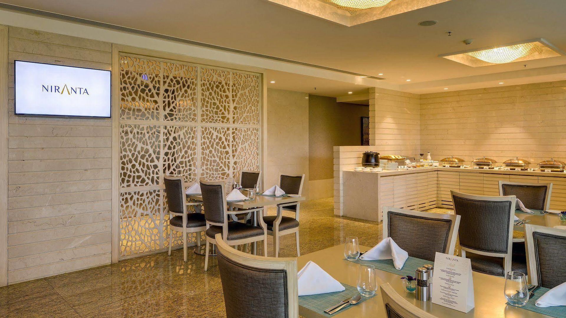 Niranta Transit Airport - At Arrivals 4* Mumbai