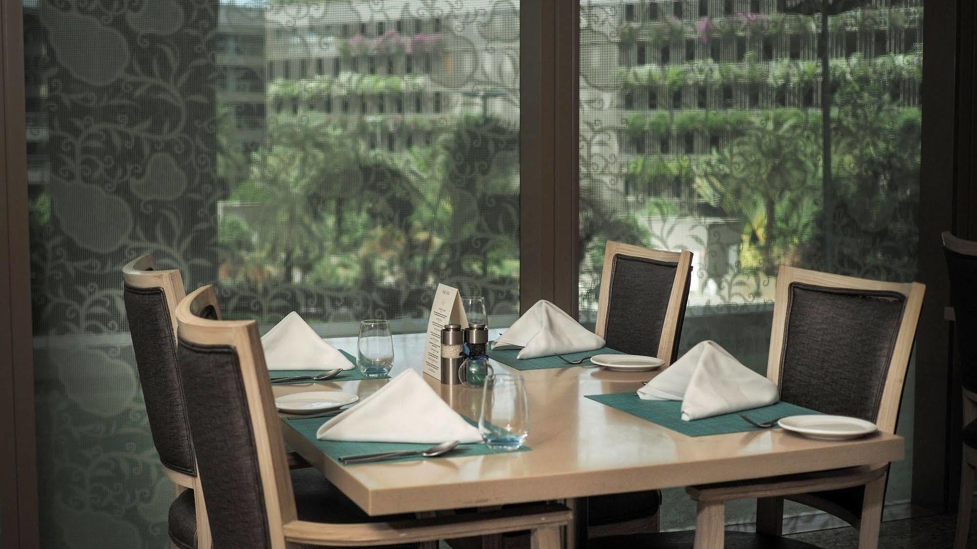 Niranta Transit Airport - At Arrivals Hotel Mumbai