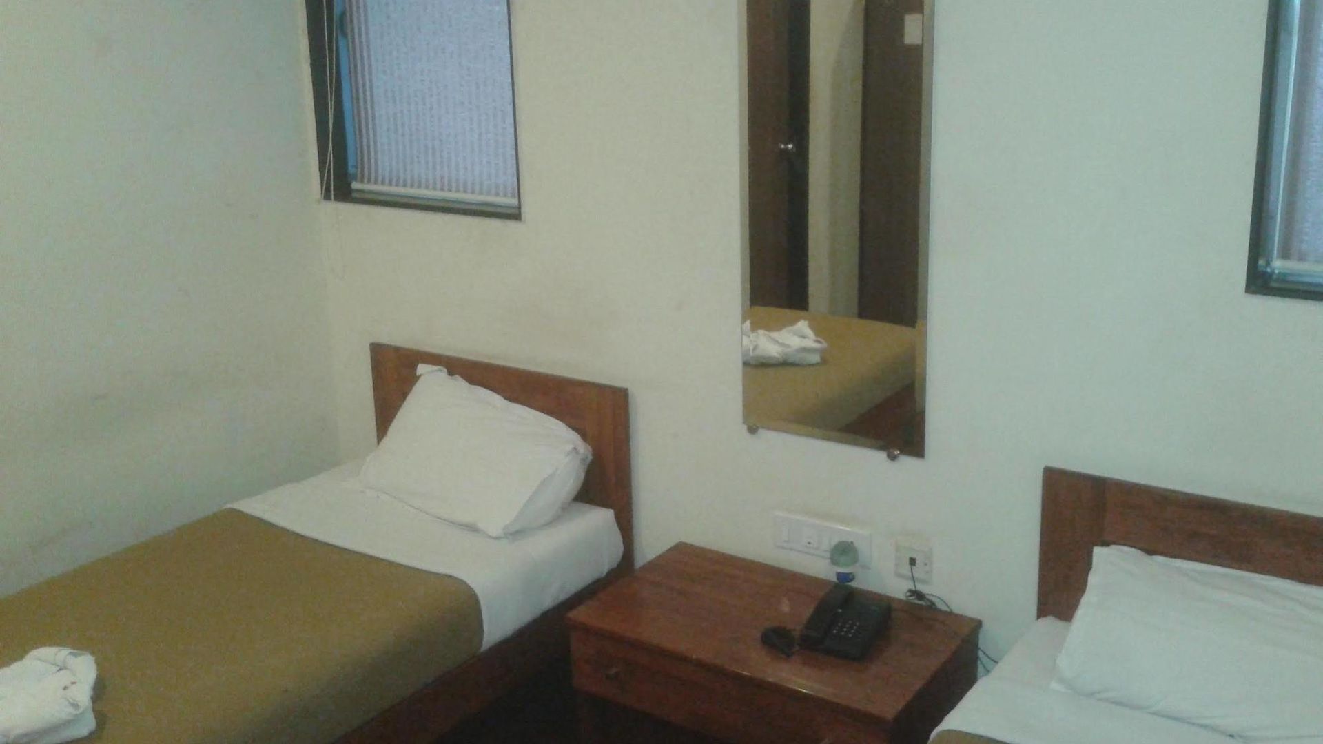 Hotel Q Deck 2*