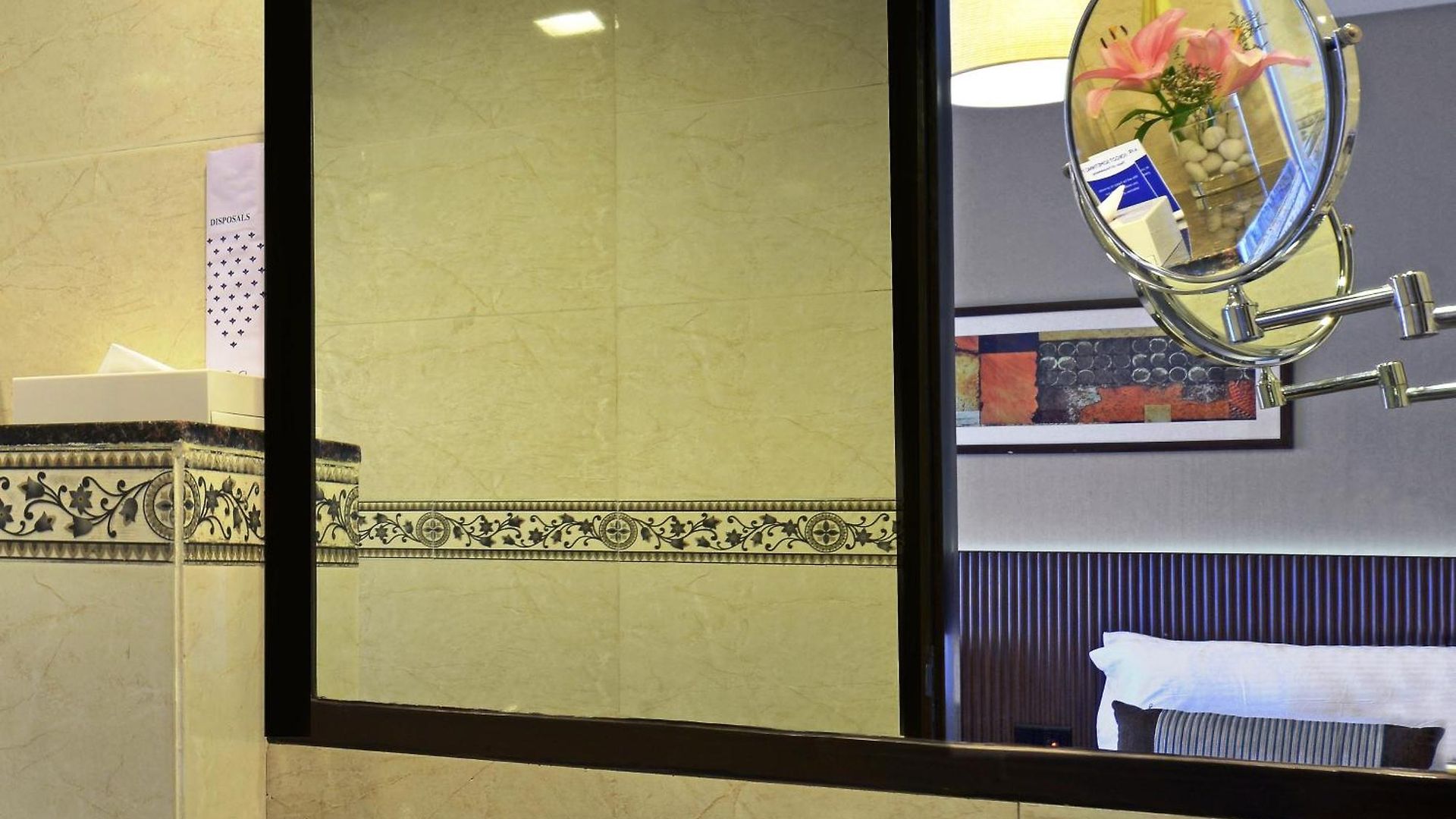 Residency Sarovar Portico 4* Mumbai