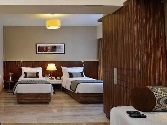 Residency Sarovar Portico 4* Mumbai