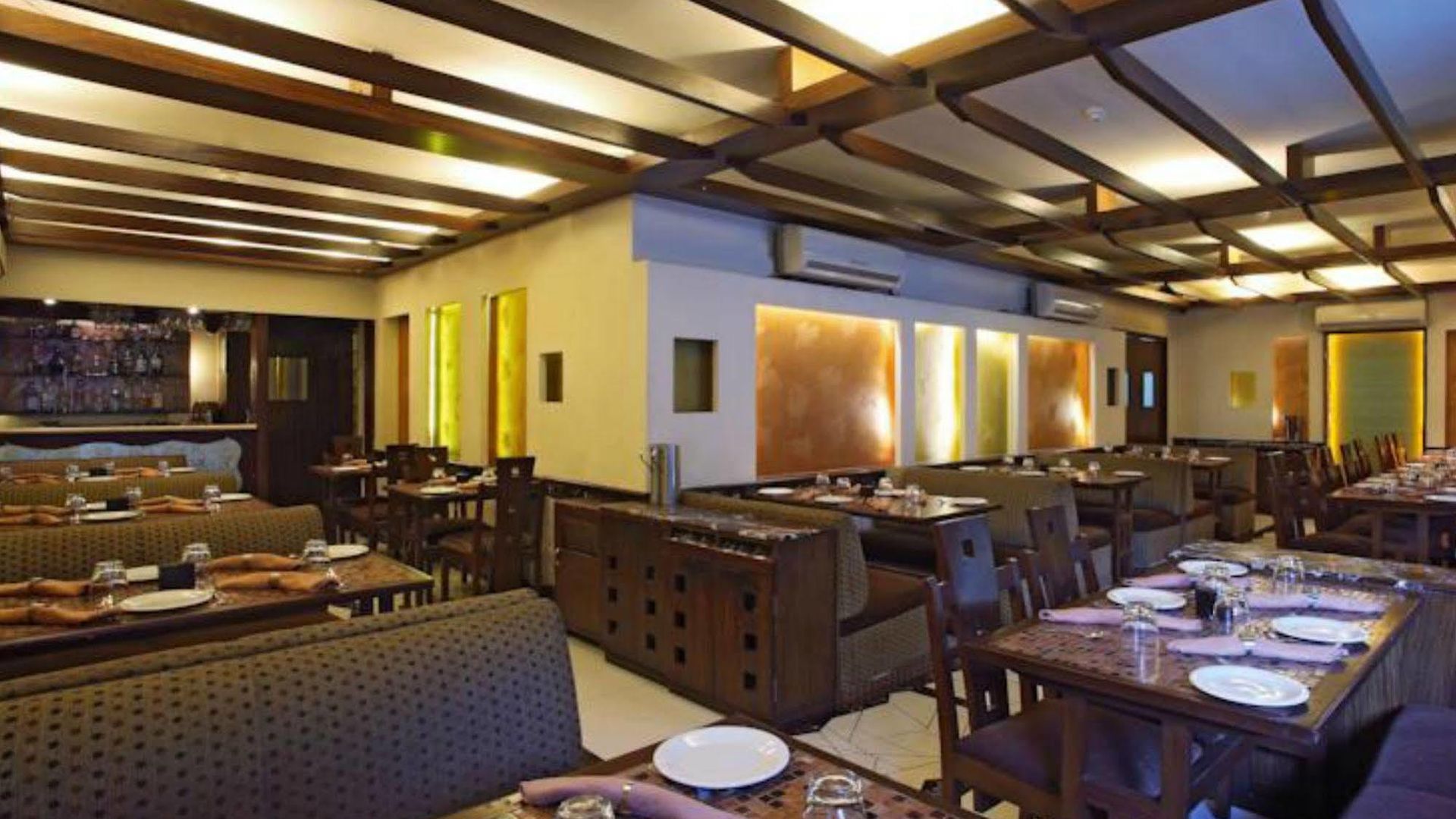 Fabhotel Shubhangan - Nr Bandra 3*