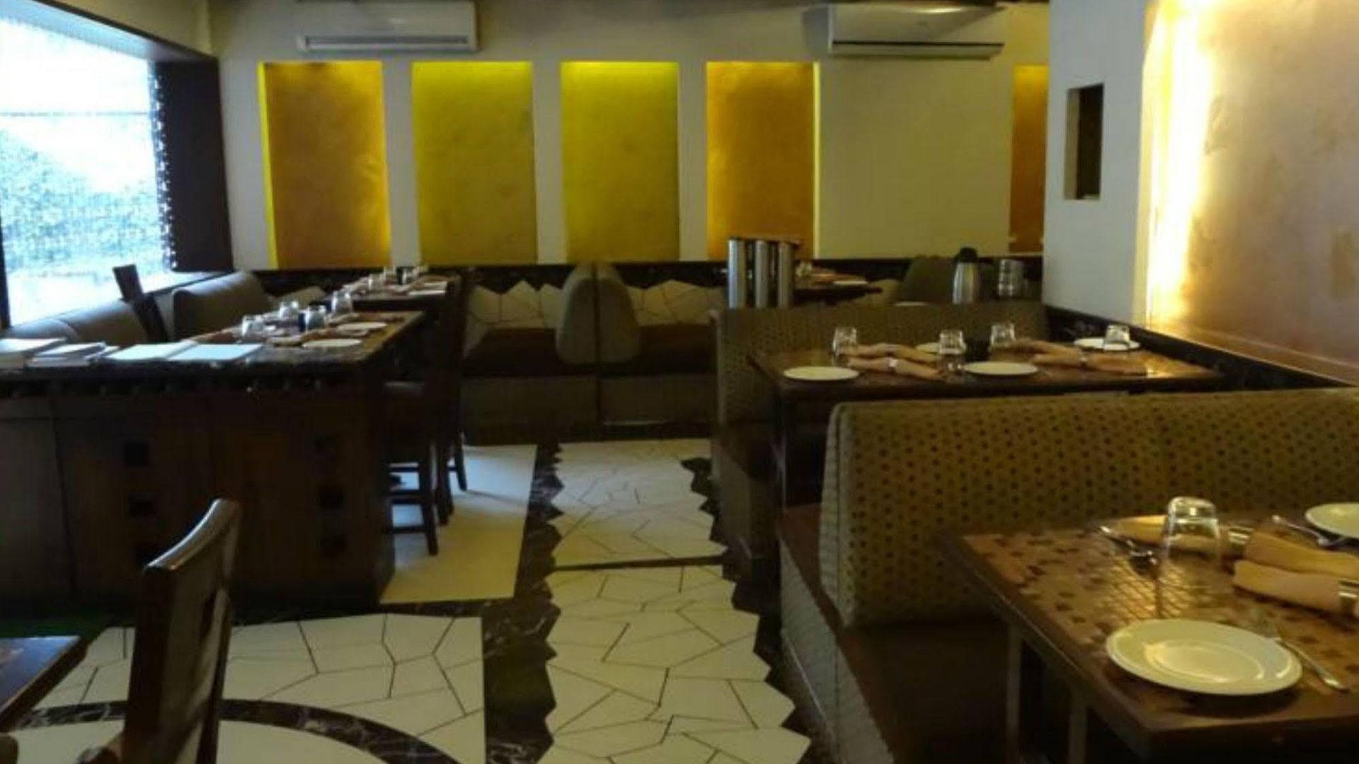 Hotel Fabhotel Shubhangan - Nr Bandra