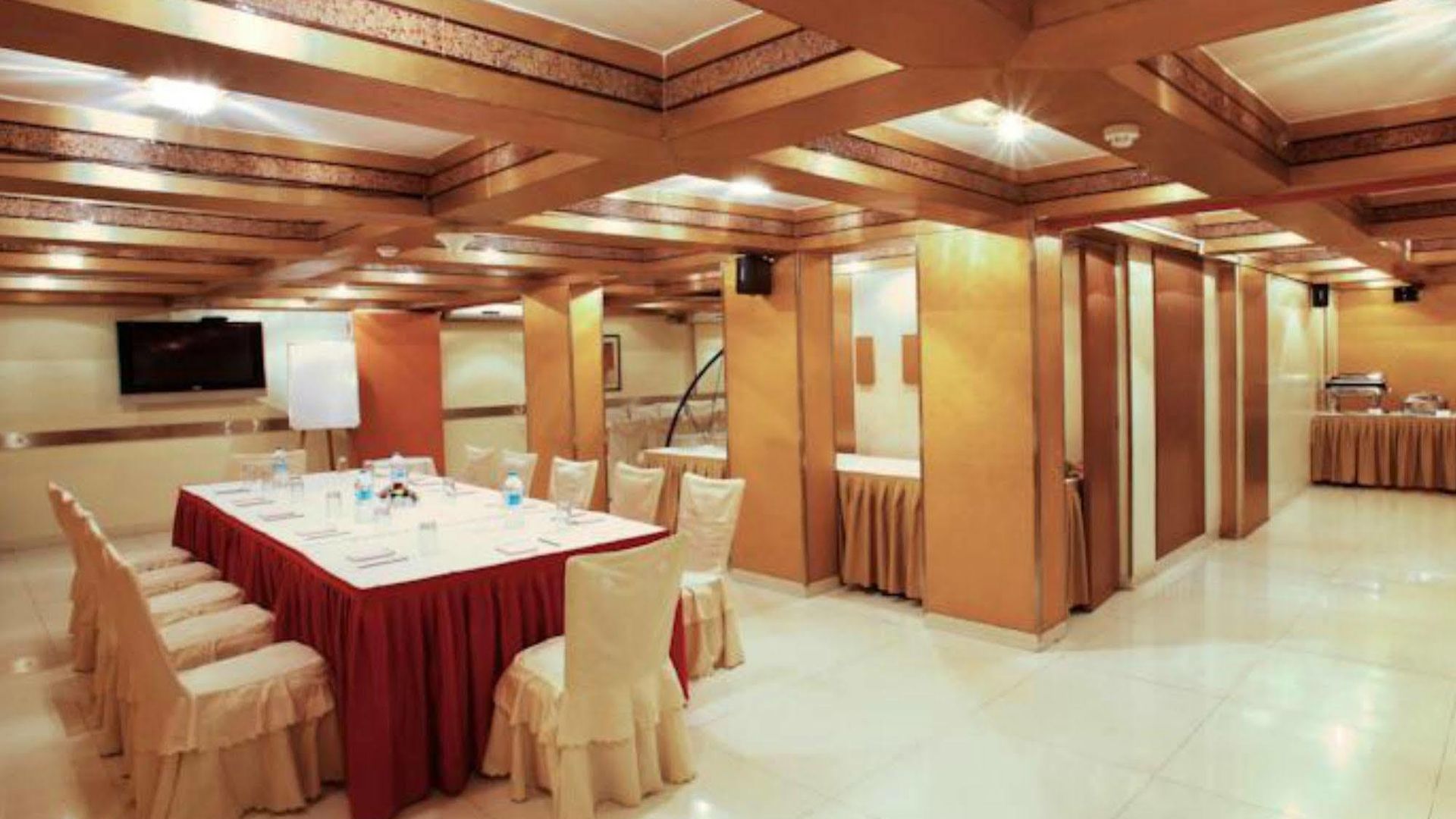 Fabhotel Shubhangan - Nr Bandra Hotel