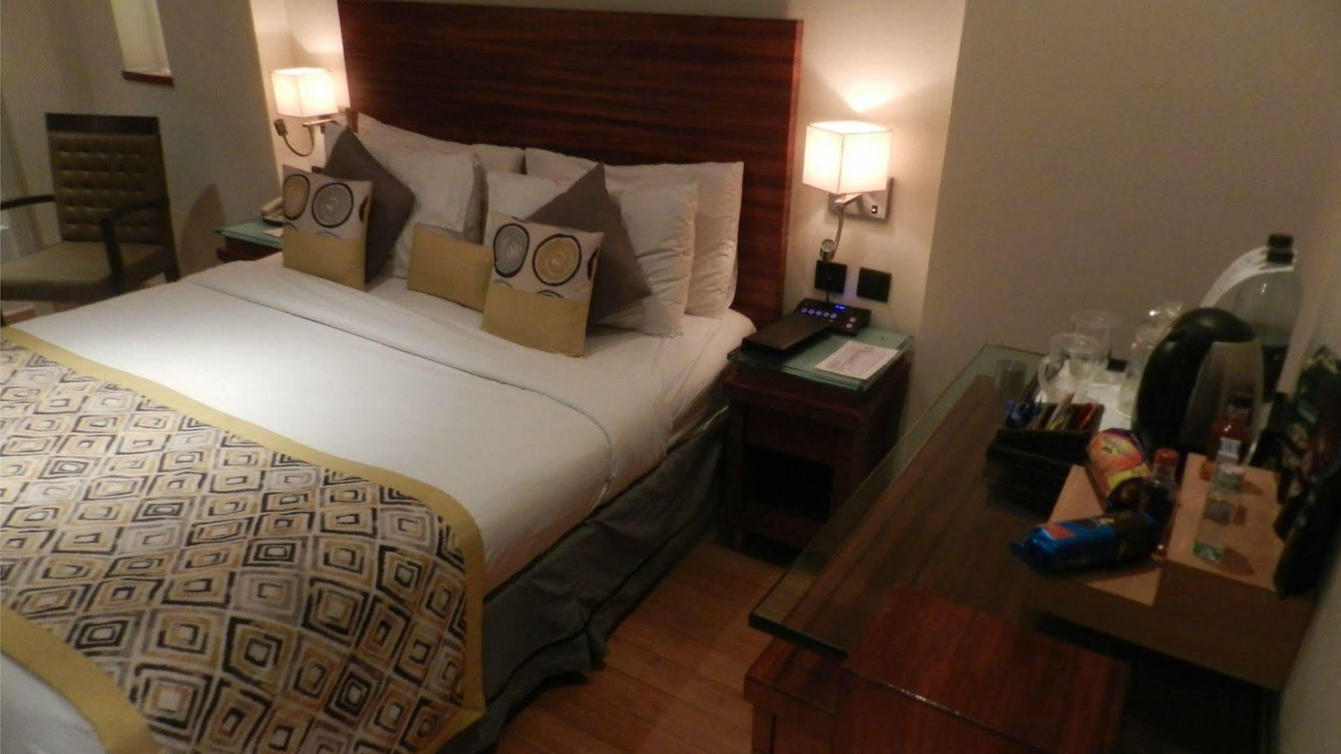Hotel Bawa Continental