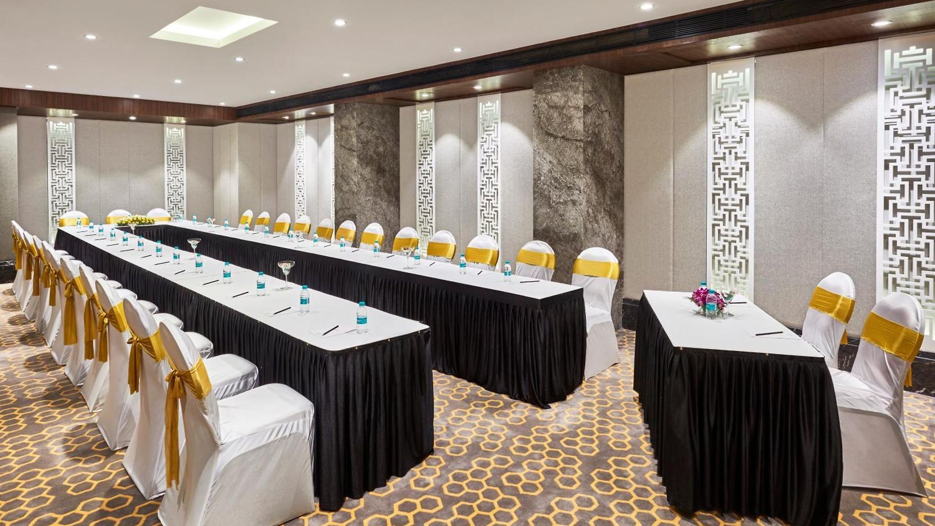 Hotel Bawa International Airport Mumbai
