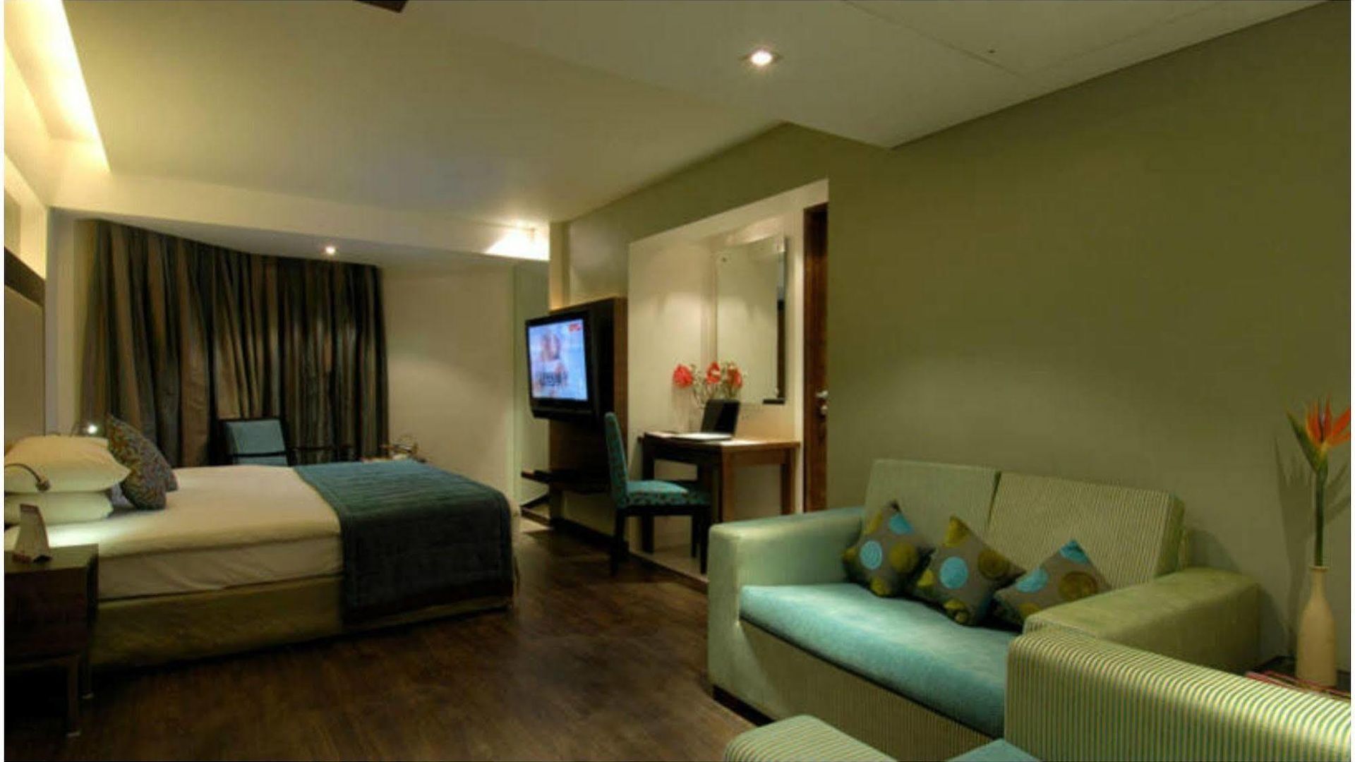 Ramee Guestline Juhu Hotel Mumbai