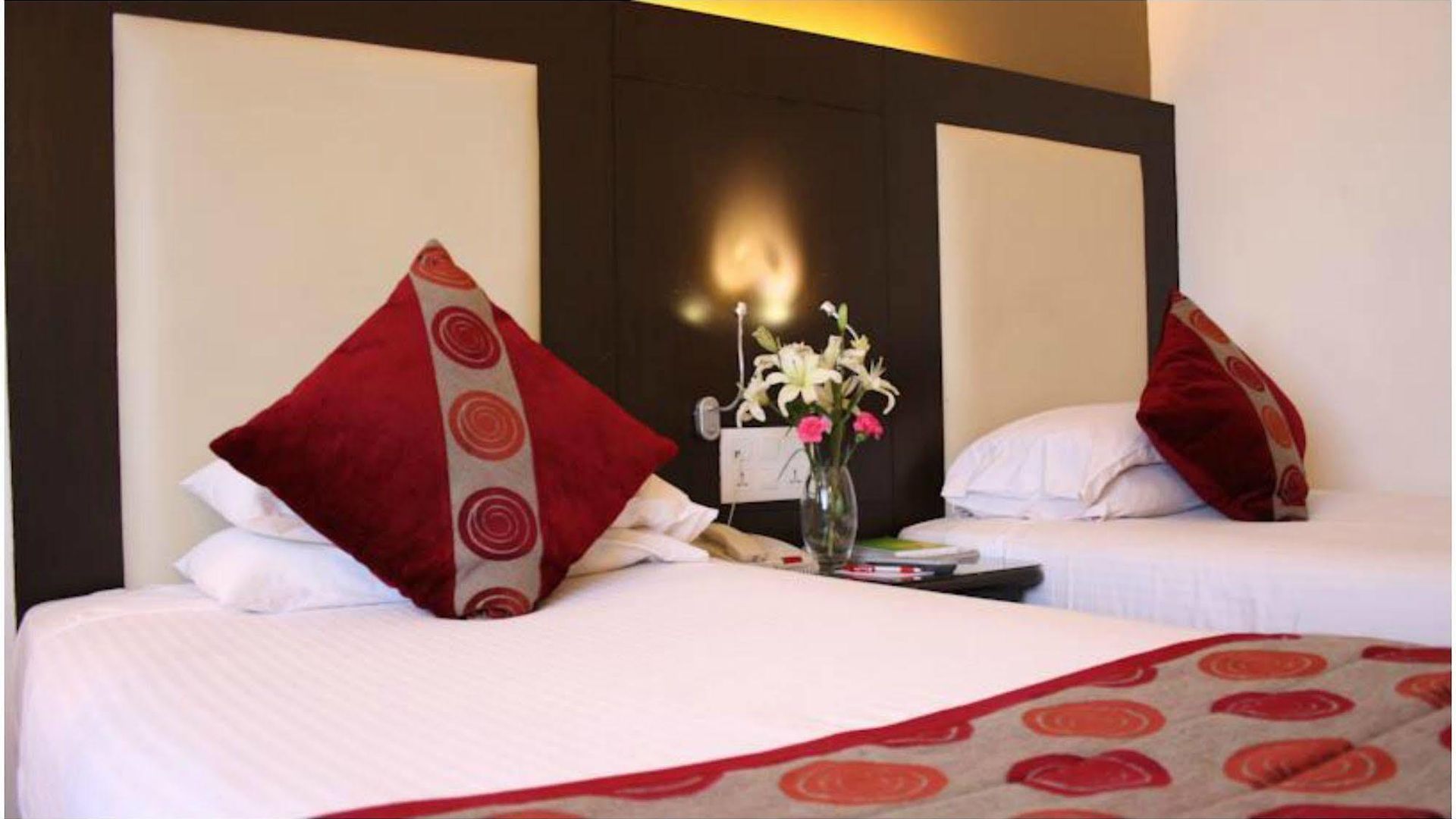 Hotel Ramee Guestline Juhu 4*